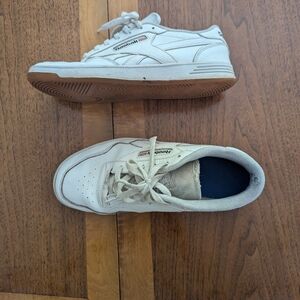 Reebok Club C white with black and red logo